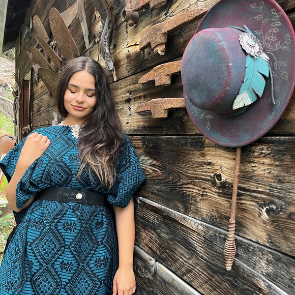 Accessories - Bohemian feather hat